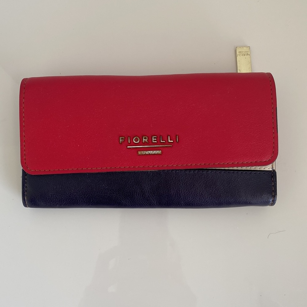 Free with purchase Vintage Fiorelli PU wallet.